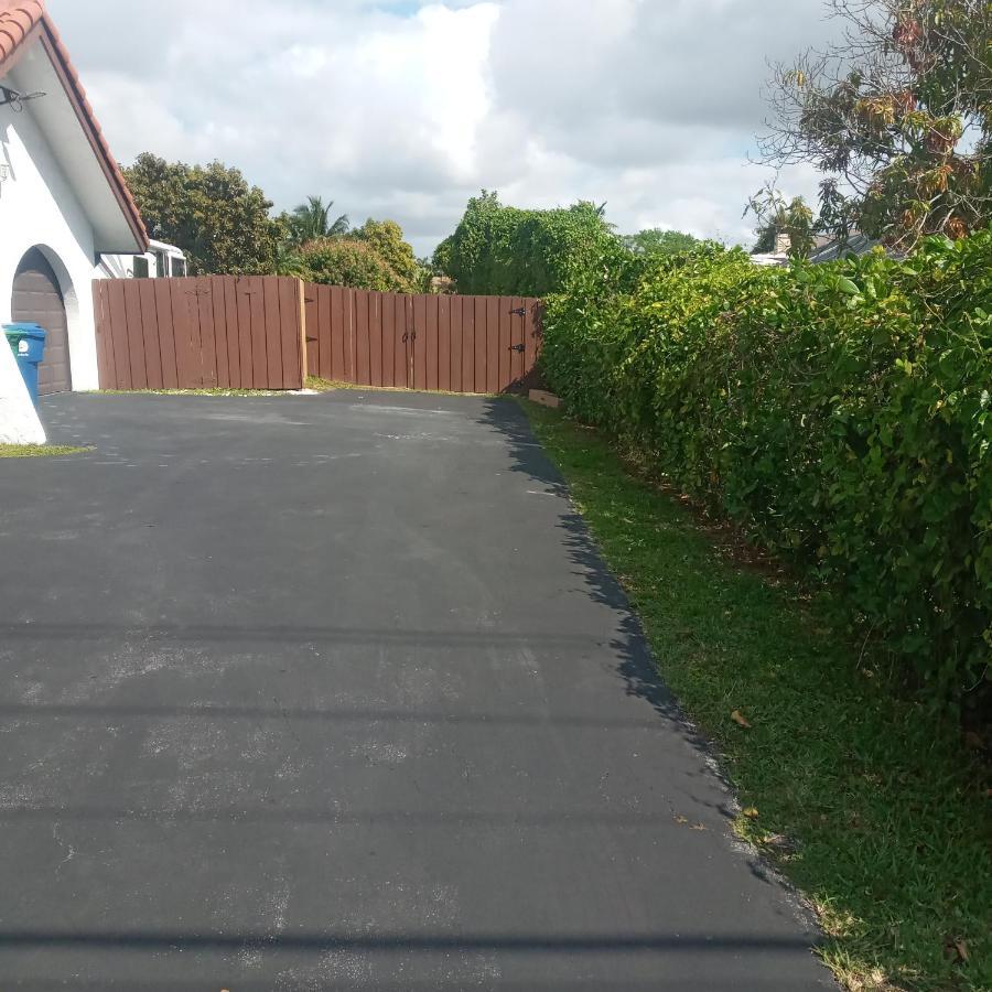 Camping Remodeled And Comfortable Rv - Free Parking Miami