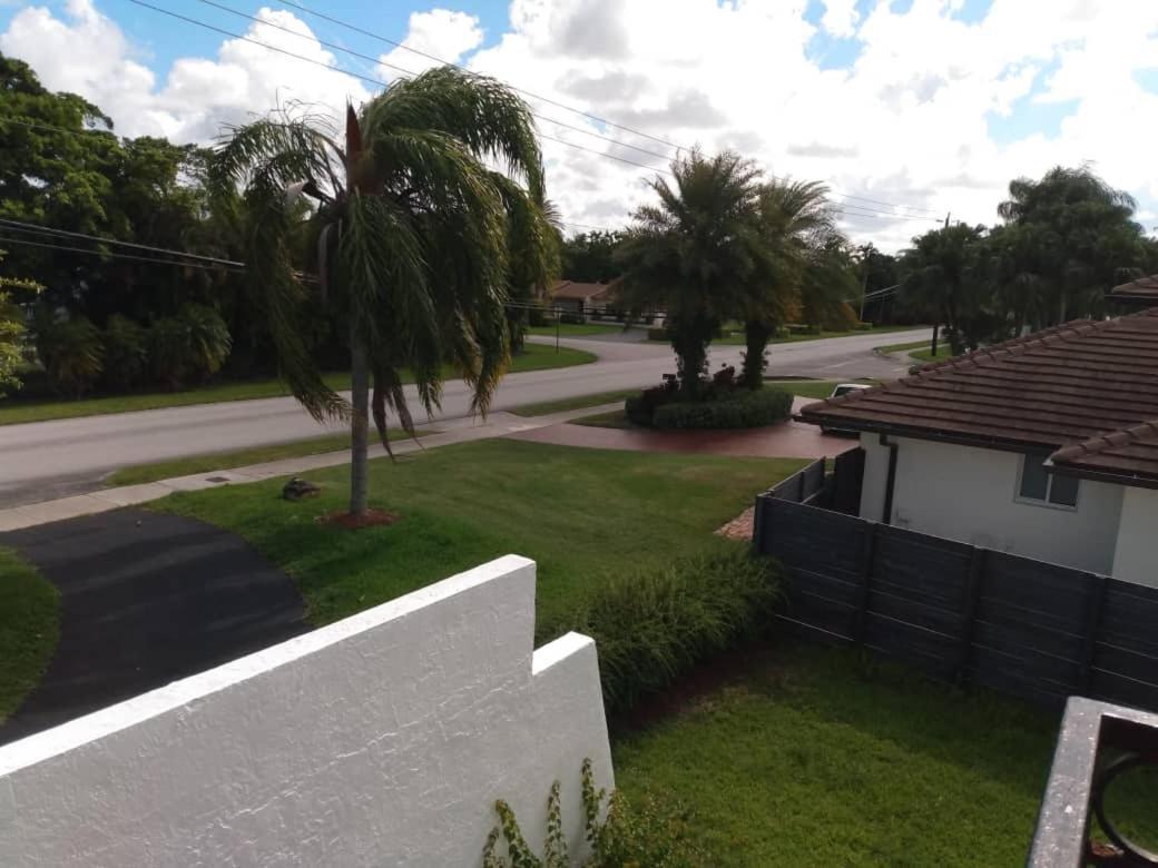 Camping Remodeled And Comfortable Rv - Free Parking *